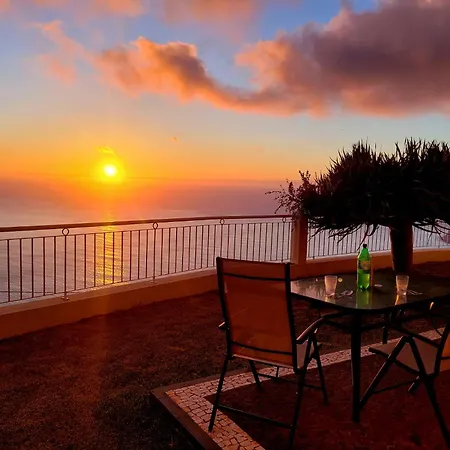 The Sea View In Madeira - Casa Farol ヴィラ