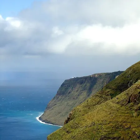 The Sea View In Madeira - Casa Farol Fajã da Ovelha