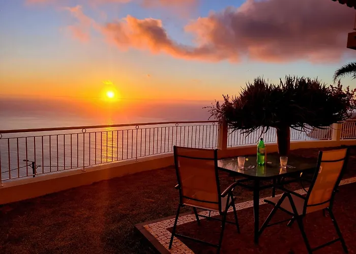 The Sea View In Madeira - Casa Farol וילה