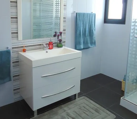 The Sea View In Madeira - Casa Farol *